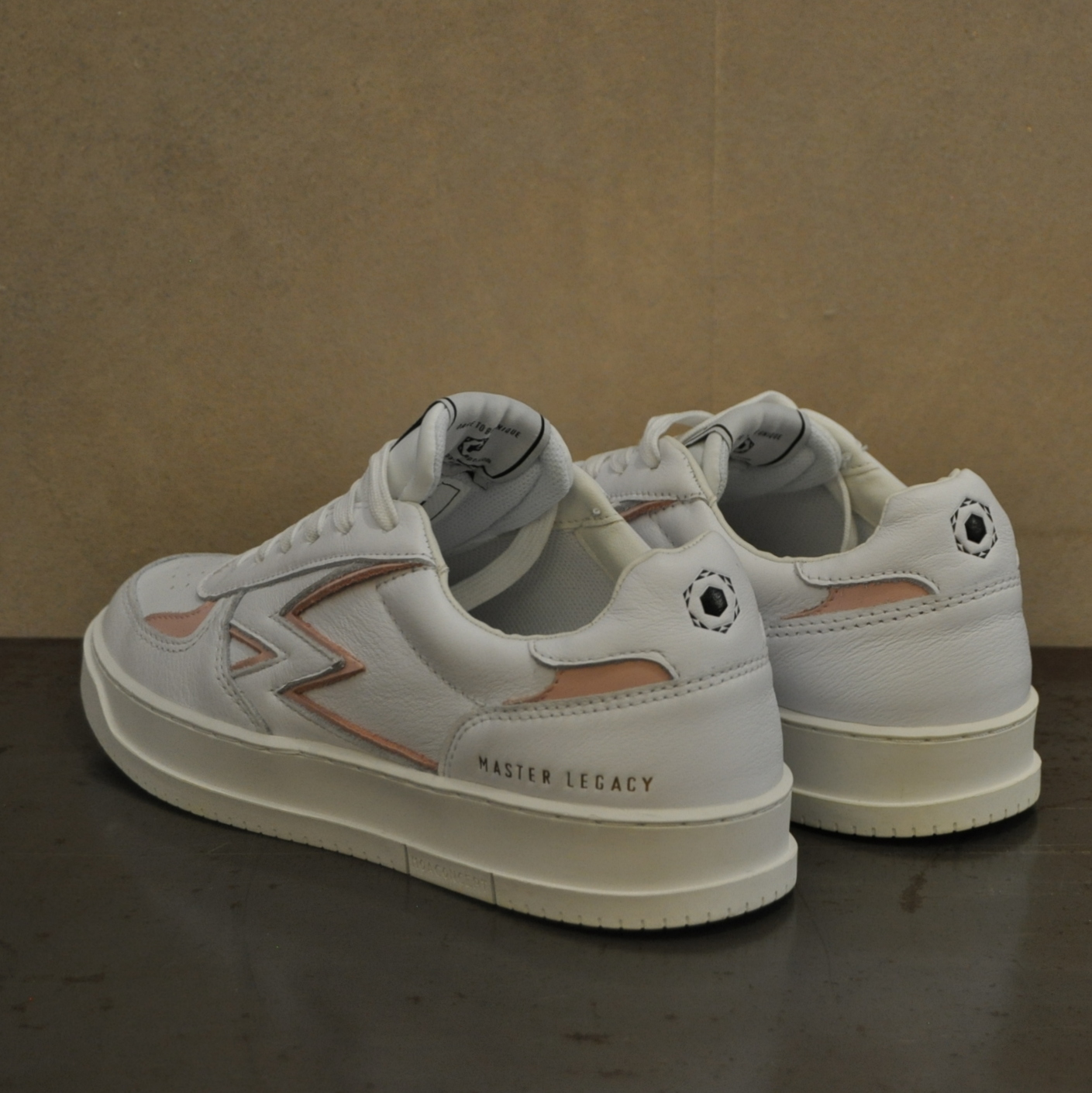 Moa Sneaker Master Legacy Stefano Ascari Calzature Abbigliamento Spilamberto Modena Moa Sneaker Master Legacy Stefano Ascari Calzature Abbigliamento Spilamberto Modena