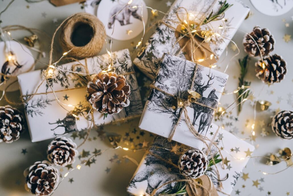 Le frasi più belle per gli auguri di Natale leggi il nostro articolo per trovare l'ispirazione per i tuoi biglietti di auguri