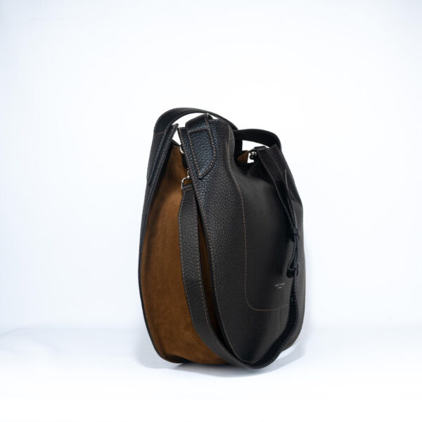 Gianni Chiarini borsa a spalla Lucrezia pelle nera su sfondo bianco