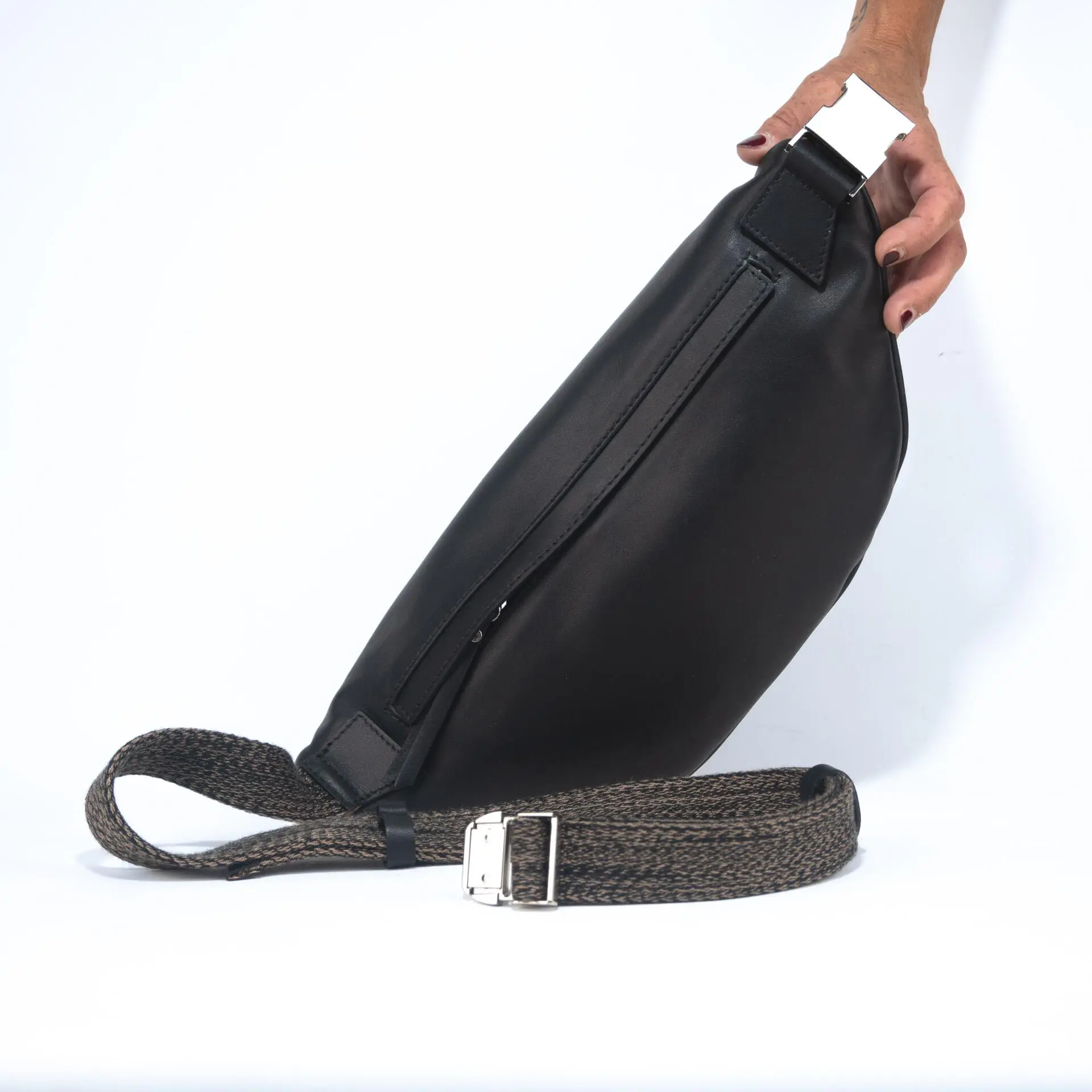 Borsa a tracolla antiscippo sale