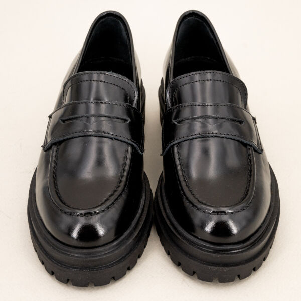Les Tulipes mocassino donna in pelle nera, suola bassa, da infilare look maschile elegante e comoda. Made in Italy