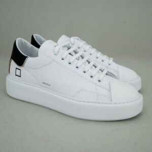 D.A.T.E. Sfera calf white black scarpa sportiva da donna in pelle bianca con dettagli nero e argento. Sneaker dallo stile elegante
