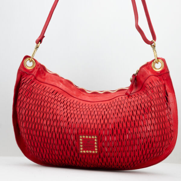 Campomaggi borsa tracolla pelle traforata rossa, tracolla in pelle rossa removibile. Borsa traforata al laser, artigianale made in italy