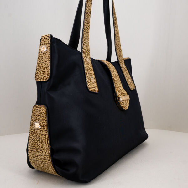 Borbonese borsa shopping medium nera, con lunghi manici e chiusura con zip. Borsa donna ampia e capiente