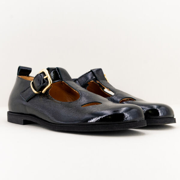 Les Tulipes scarpa stile baby vera pelle, cinturino sul piede suola in gomma con tacco molto basso. Scarpa donna comoda ed elegante