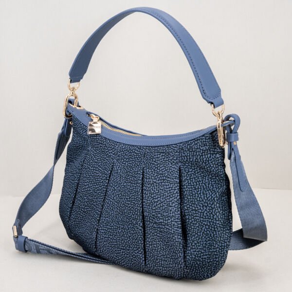 Borbonese Hobo Croissant small denim con tracolla in tessuto e spallaccio in pelle. Ampia e capiente, in nylon.