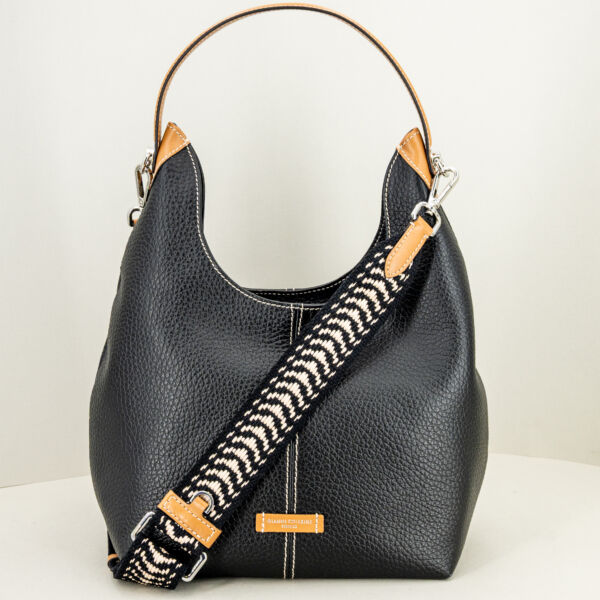 Gianni Chiarini borsa a spalla nera Alessandra in pregiata pelle con spallaccio e tracolla removibile. E' una borsa donna elegante e pratica.