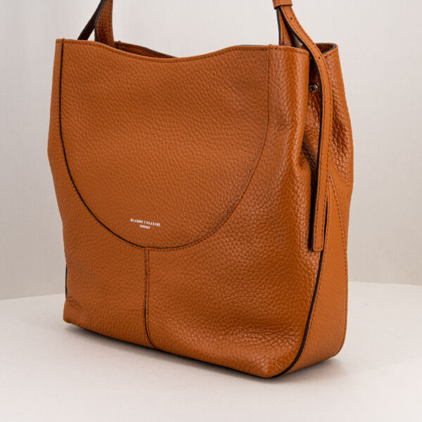 Gianni Chiarini borsa a spalla marrone borsa donna in vera pelle con spallaccio regolabile e bottone magnetico