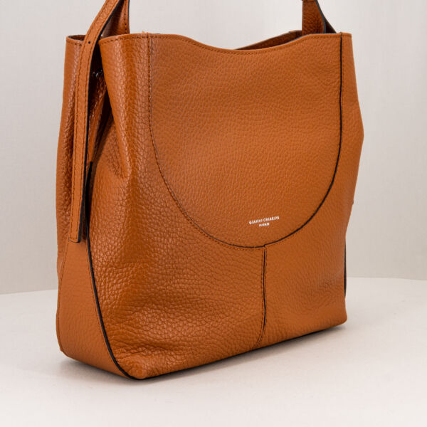 Gianni Chiarini borsa a spalla marrone borsa donna in vera pelle con spallaccio regolabile e bottone magnetico