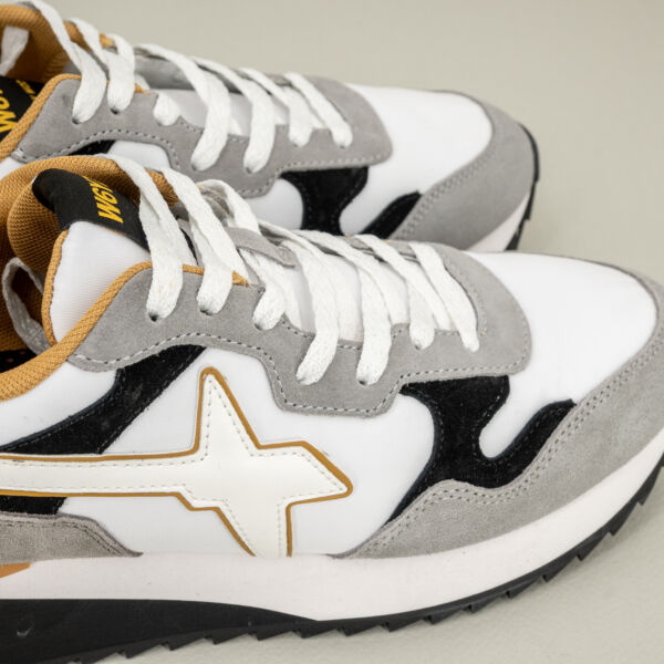 W6YZ sneaker Yak M bianca, suola ammortizzata in tessuto tecnico e suede. Scarpa uomo sportiva e comoda
