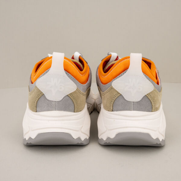 W6YZ sneaker Next M stone tessuto tecnico e suede per una scarpa sportiva comoda ed elegante.