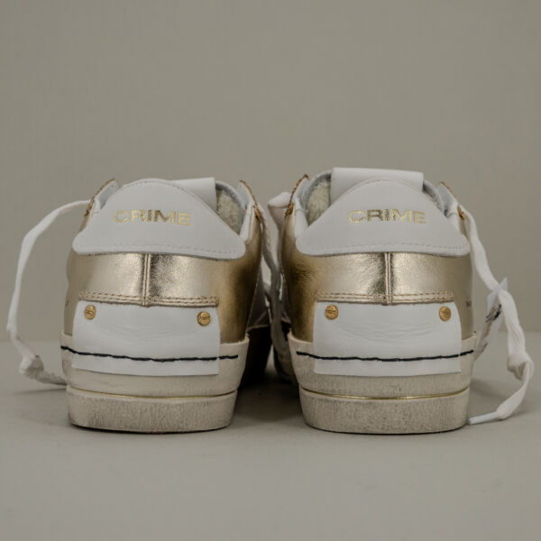 Crime London sk8 platinum sneaker donna in pelle bianca con dettagli platino e glietter dorati.