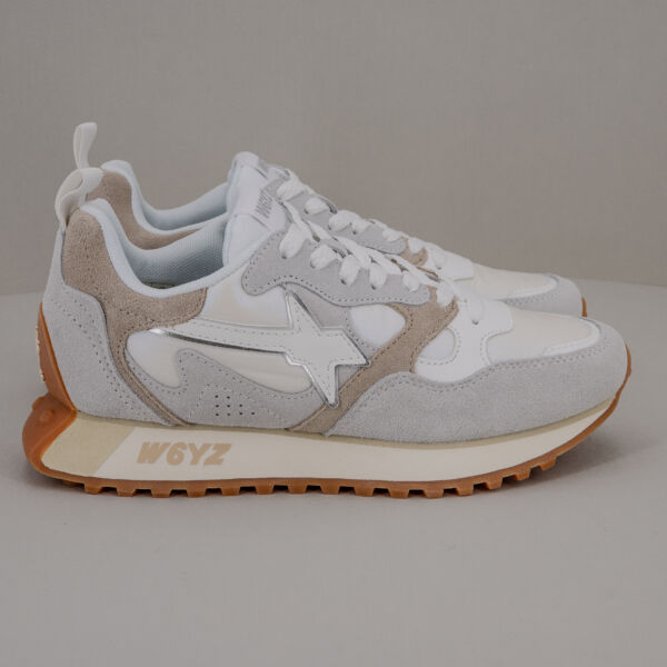 W6YZ sneaker bianca pelle e suede. Scarpa sportiva da donna elegante e molto comoda, traspirante per l'estate