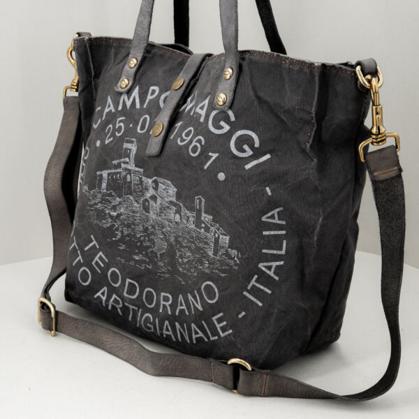 Campomaggi borsa in tela canva grigio cemento, in tela vela resistente e pratica con finiture in pregiata pelle. Borsa unisex da Stefano Ascari Spilamberto (Mo)