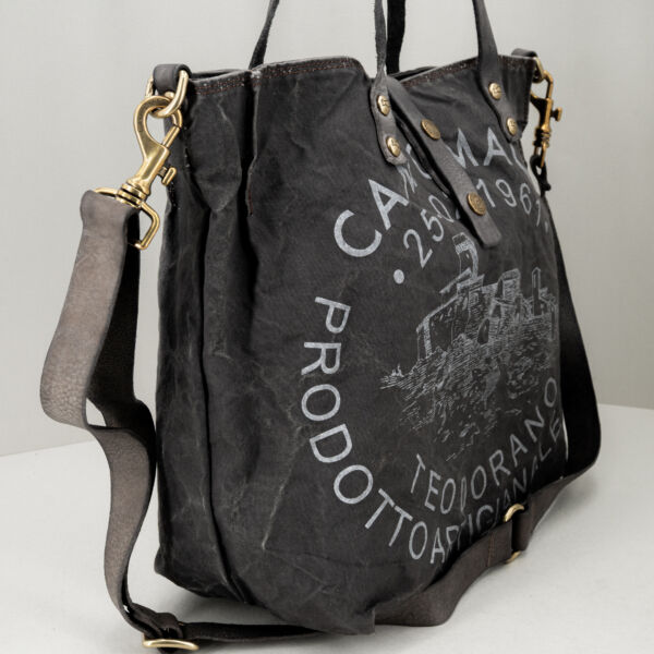 Campomaggi borsa in tela canva grigio cemento, in tela vela resistente e pratica con finiture in pregiata pelle. Borsa unisex da Stefano Ascari Spilamberto (Mo)