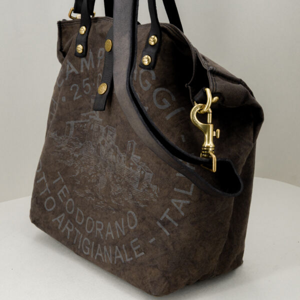 Campomaggi borsa in tela canva militare large, , in tela vela resistente e pratica con finiture in pregiata pelle. Borsa unisex da Stefano Ascari Spilamberto (Mo)