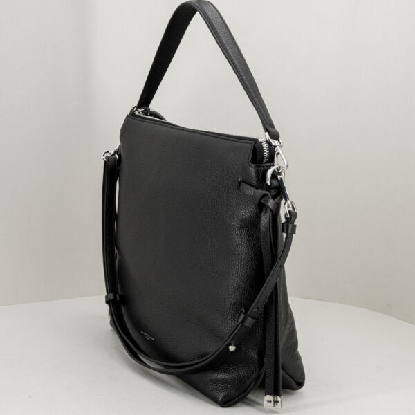 Gianni Chiarini borsa a spalla Brina, in pelle martellata con spallaccio e tracolla. Chiusura con zip. Borsa donna pratica ed elegante. Stefano Ascari spilamberto (mo)
