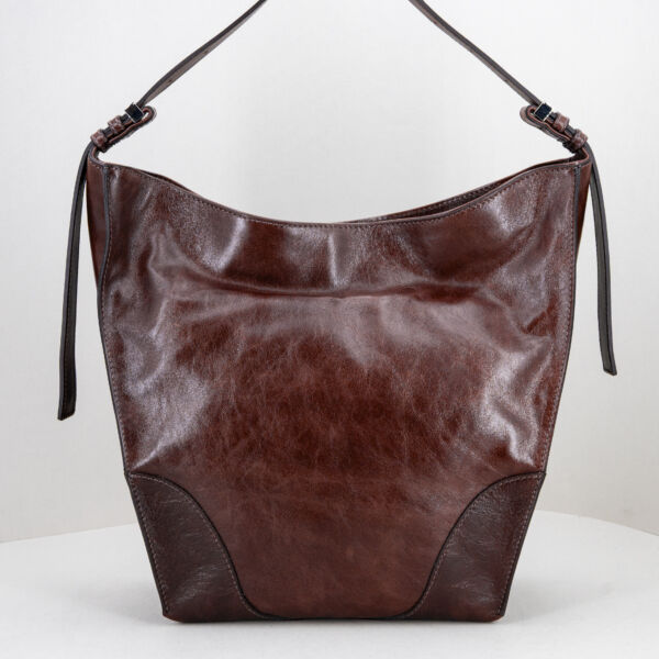 Gianni Chiarini borsa a spalla Merida, in pregiata pelle colore marrone, con spallaccio. Stile retrò anni '70. Stefano Ascari spilamberto (mo)