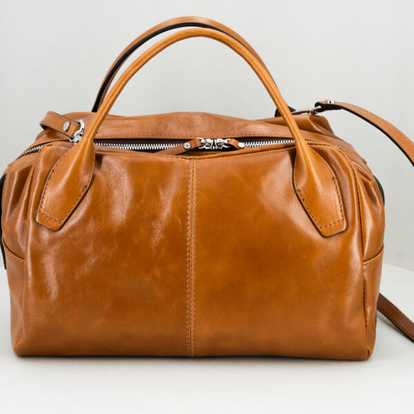 Gianni Chiarini borsa bauletto cuoio, con doppio manico e tracolla in pelle removibile. Borsa elegante dallo stile vintage. Stefano Ascari spilamberto (mo)