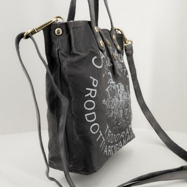 Campomaggi borsa in tela canva grigio, in tela vela resistente e pratica con finiture in pregiata pelle. Borsa unisex da Stefano Ascari Spilamberto (Mo)
