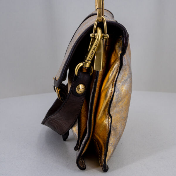 Campomaggi borsa tracolla laminata oro borsa artigianale italiana, con tracolla e spallaccio. Stefano Ascari Spilamberto (Mo)