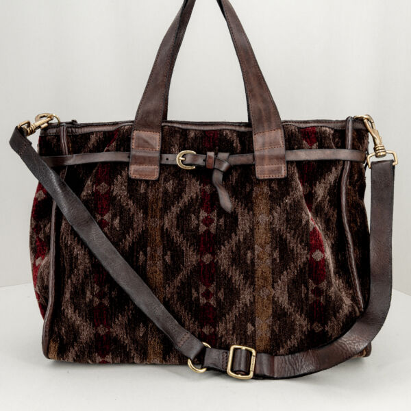 Campomaggi shopper tessuto damascato, tracolla e manici in pelle, look origianale per una borsa donna made in Italy. Da Stefano Ascari Spilamberto (Mo)