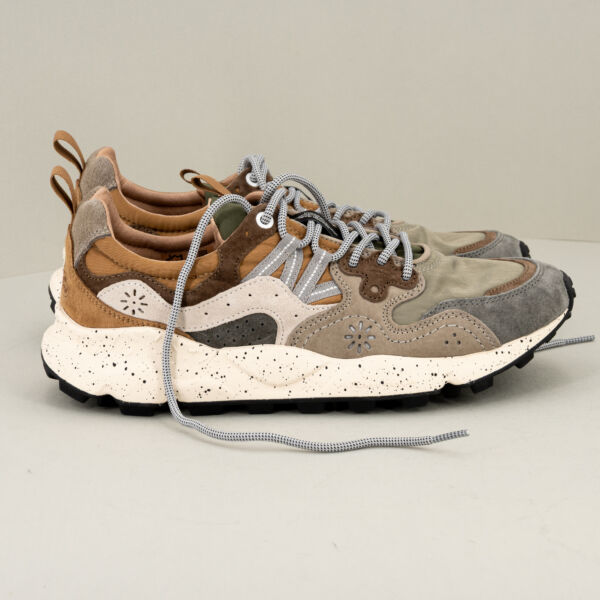 Flower Mountain sneaker Yamano man grigio e marrone, occhielli rinforzati, stile scarpa da trekking e suola in gomma ultra leggera. Stefano Ascari spilamberto (mo)
