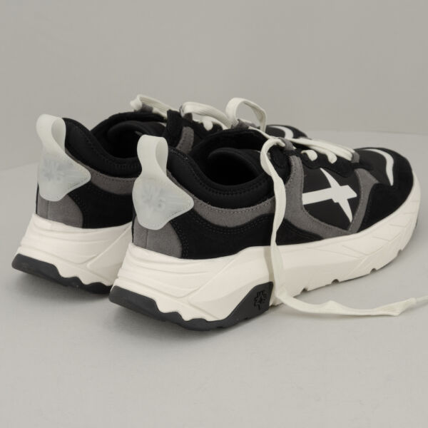 W6YZ sneaker Next M antracite, in tessuto tecnico, suede e dettagli in pelle. Scarpa sportiva da uomo nera, comoda e pratica. Stefano Ascari spilamberto (mo)