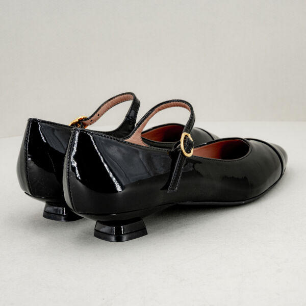 Ovyè ballerina bassa vernice nera by Cristina Lucchi. Scarpa donna comoda ed elegante, nuovi arrivi autunno inverno 2025 Stefano Ascari Spilamberto (mo)