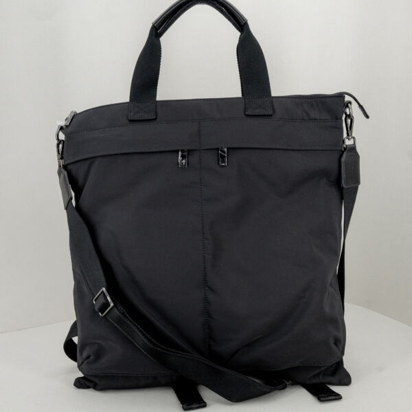 Gianni Chiarini borsa zaino nera, manico tracolla e spallacci. Brosa uomo ideale per il lavoro o per brevi viaggi. Stefano Ascari Spilamberto (Mo)