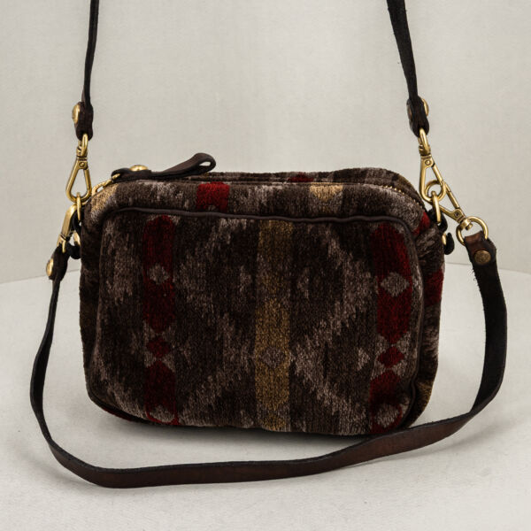 Campomaggi borsa bauletto tessuto, con tracolla e spallaccio in pelle removibili. Borsa dal look country chic prezioso. Stefano Ascari Spilamberto (Mo).