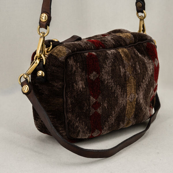 Campomaggi borsa bauletto tessuto, con tracolla e spallaccio in pelle removibili. Borsa dal look country chic prezioso. Stefano Ascari Spilamberto (Mo).