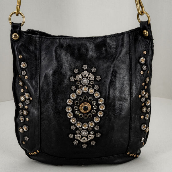 Campomaggi borsa tracolla con strass e borchie. In pregiata pelle fatta a mano in Italia. colore nero e tracolla. Borsa molto morbida ma resistente. Stefano Ascari Spilamberto (Mo)