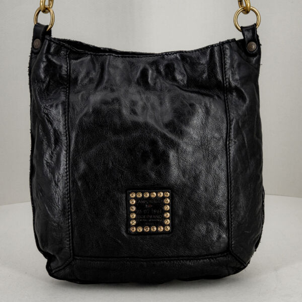 Campomaggi borsa tracolla con strass e borchie. In pregiata pelle fatta a mano in Italia. colore nero e tracolla. Borsa molto morbida ma resistente. Stefano Ascari Spilamberto (Mo)