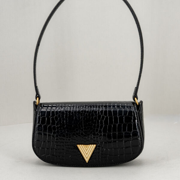 Vicolo borsa a spalla crocco nera, struttura rigida look elegante, in ecopelle. Borsa donna elegante ed economica. Stefano Ascari Spilamberto (Mo)