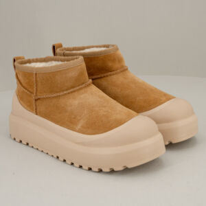 Stivale pelle scamosciata maxi suola monoblocco ultra leggera, da infilare. Stivale donna con pelo caldo colore tan. Stefano Ascari Spilamberto (Mo)