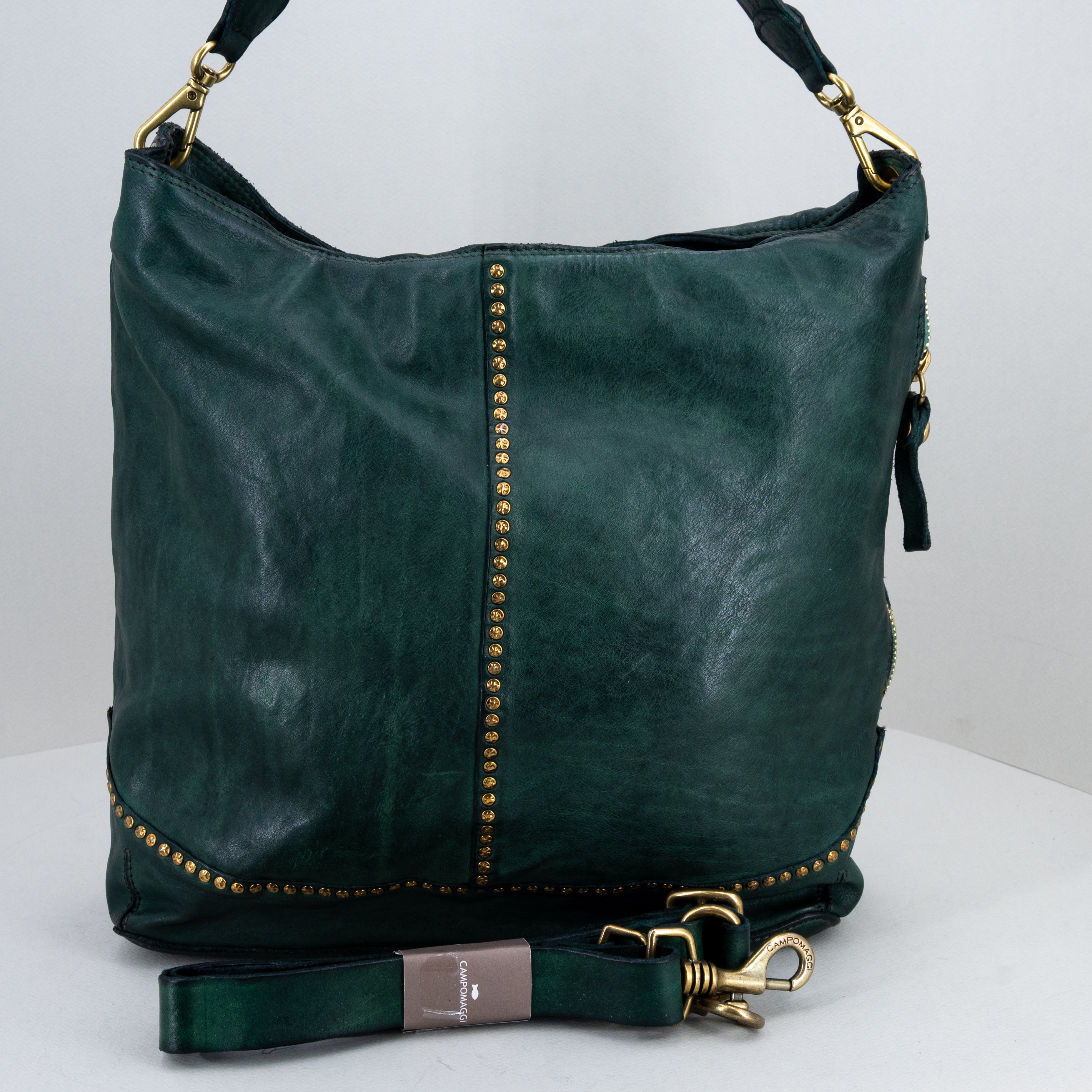 borsa donna in vera pelle colore verde con spallaccio e tracolla.