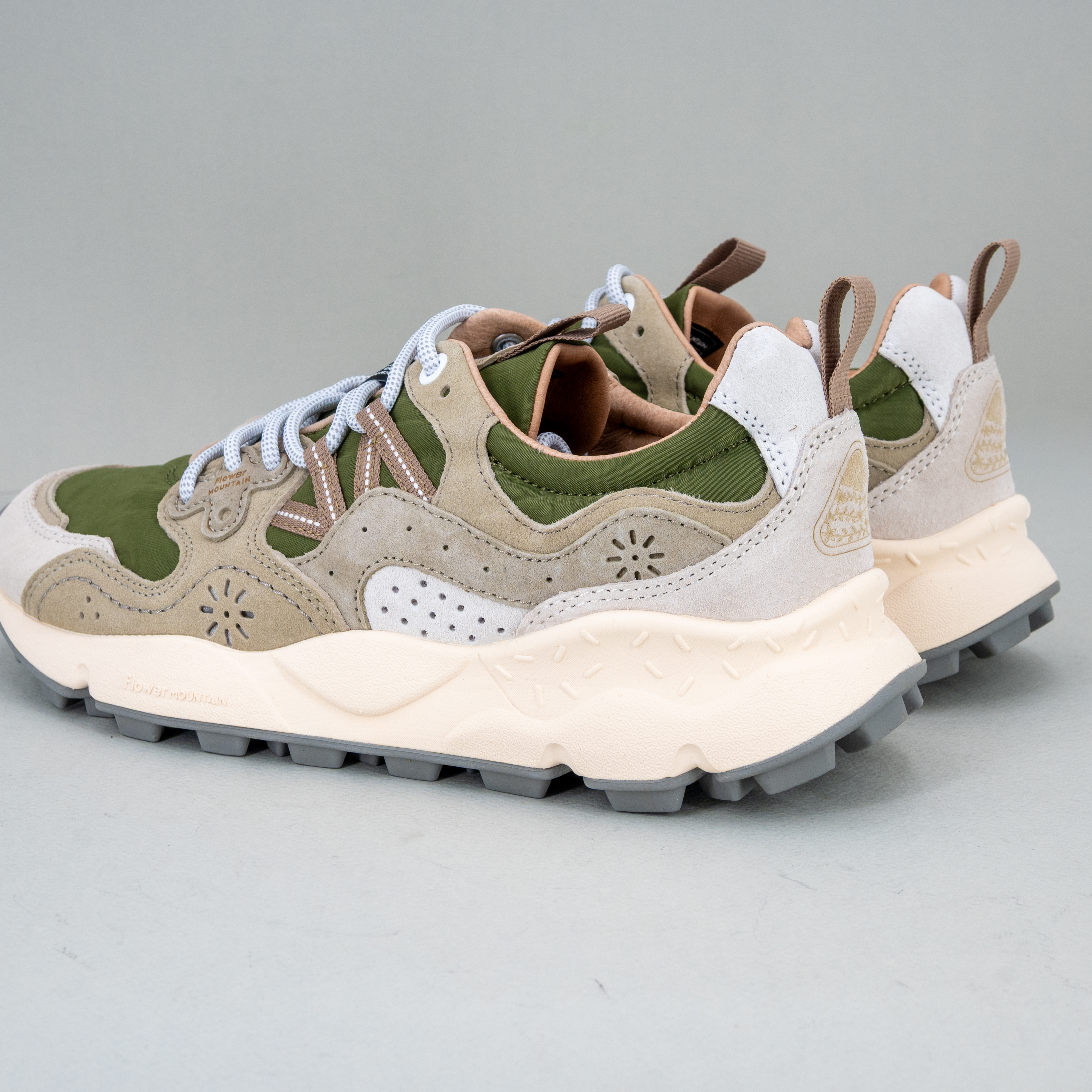 scarpa sportiva uomo Flower Mountain bianca e verde