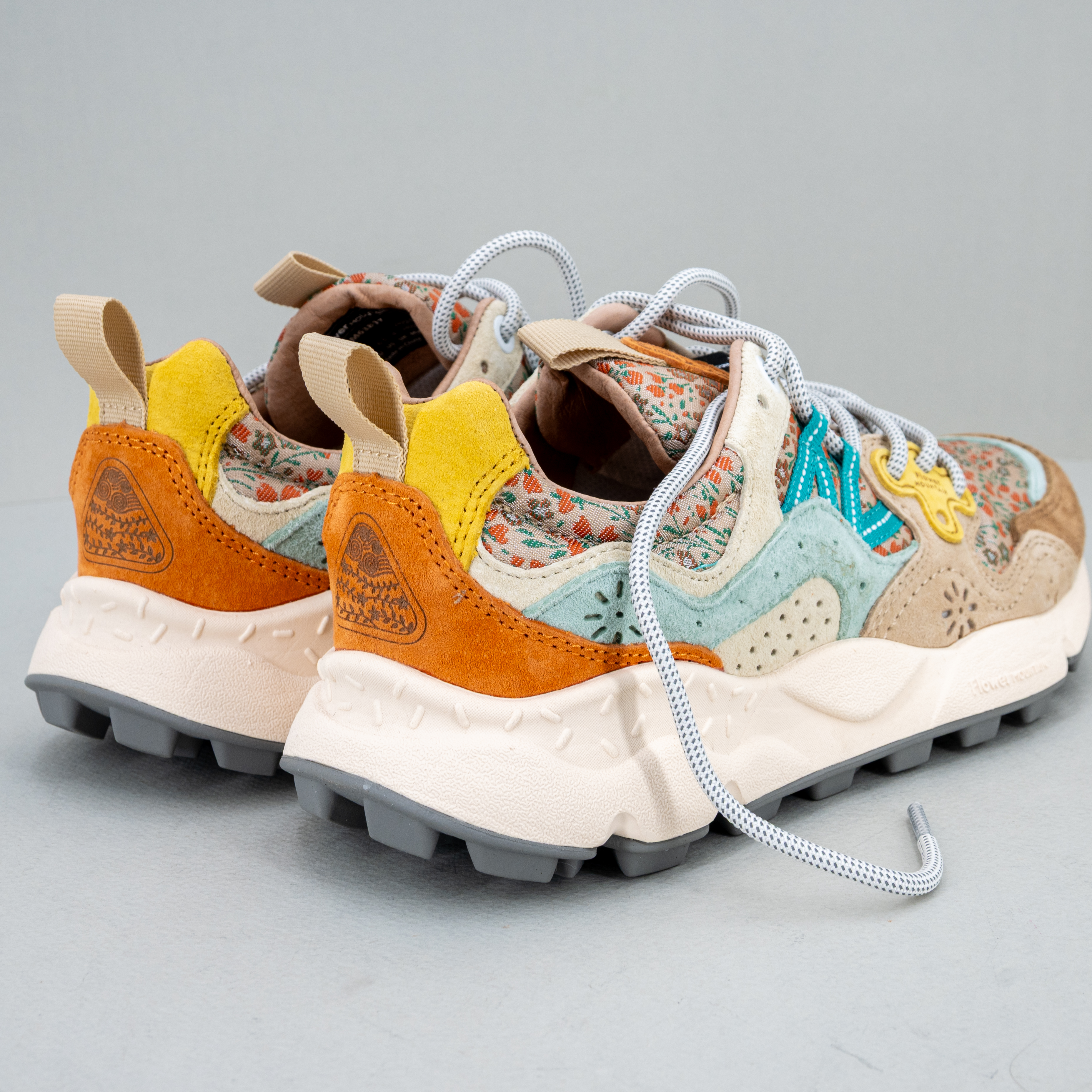 scarpa sportiva da donna Flower Mountain a fiori