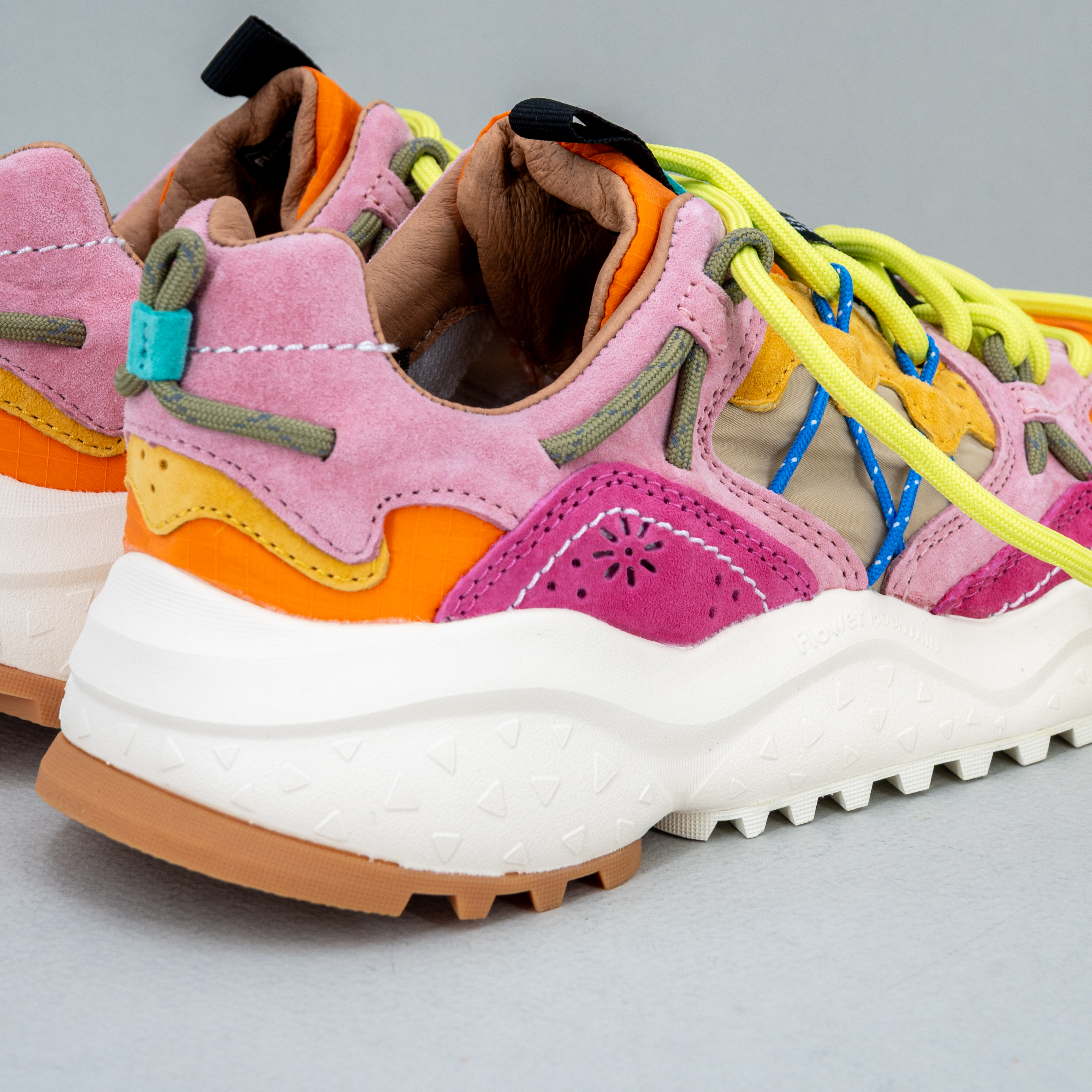 scarpa sportiva da donna Flower Mountain arancio e fucsia