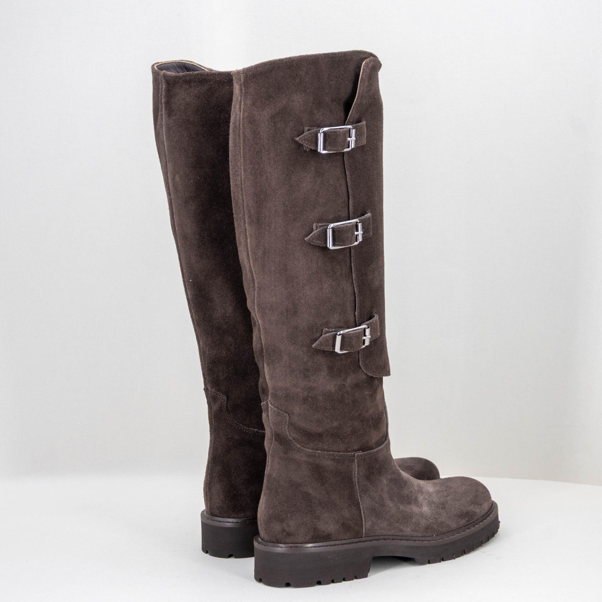 stivale donna in camoscio marrone con fibbie