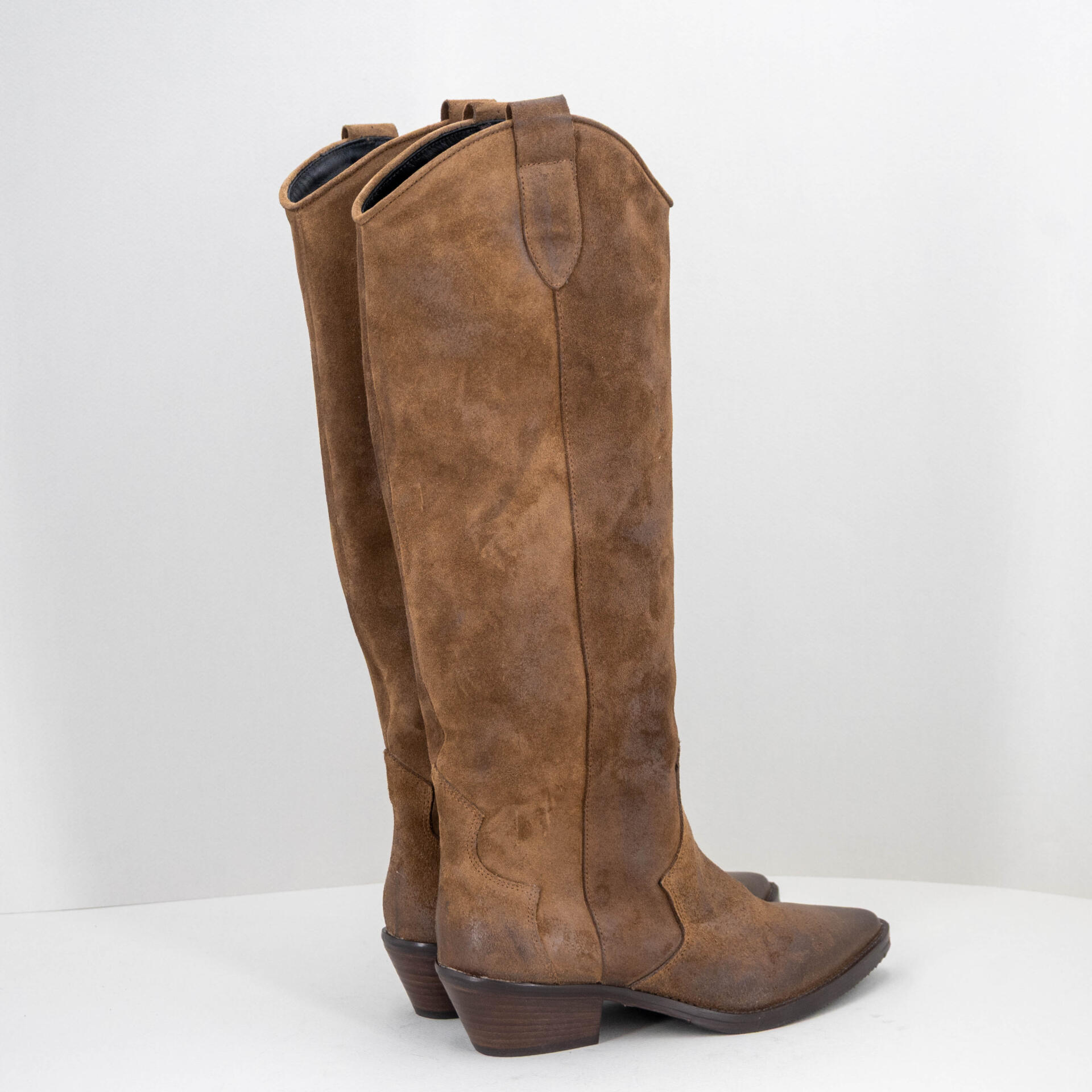 stivale alto donna in camoscio marrone