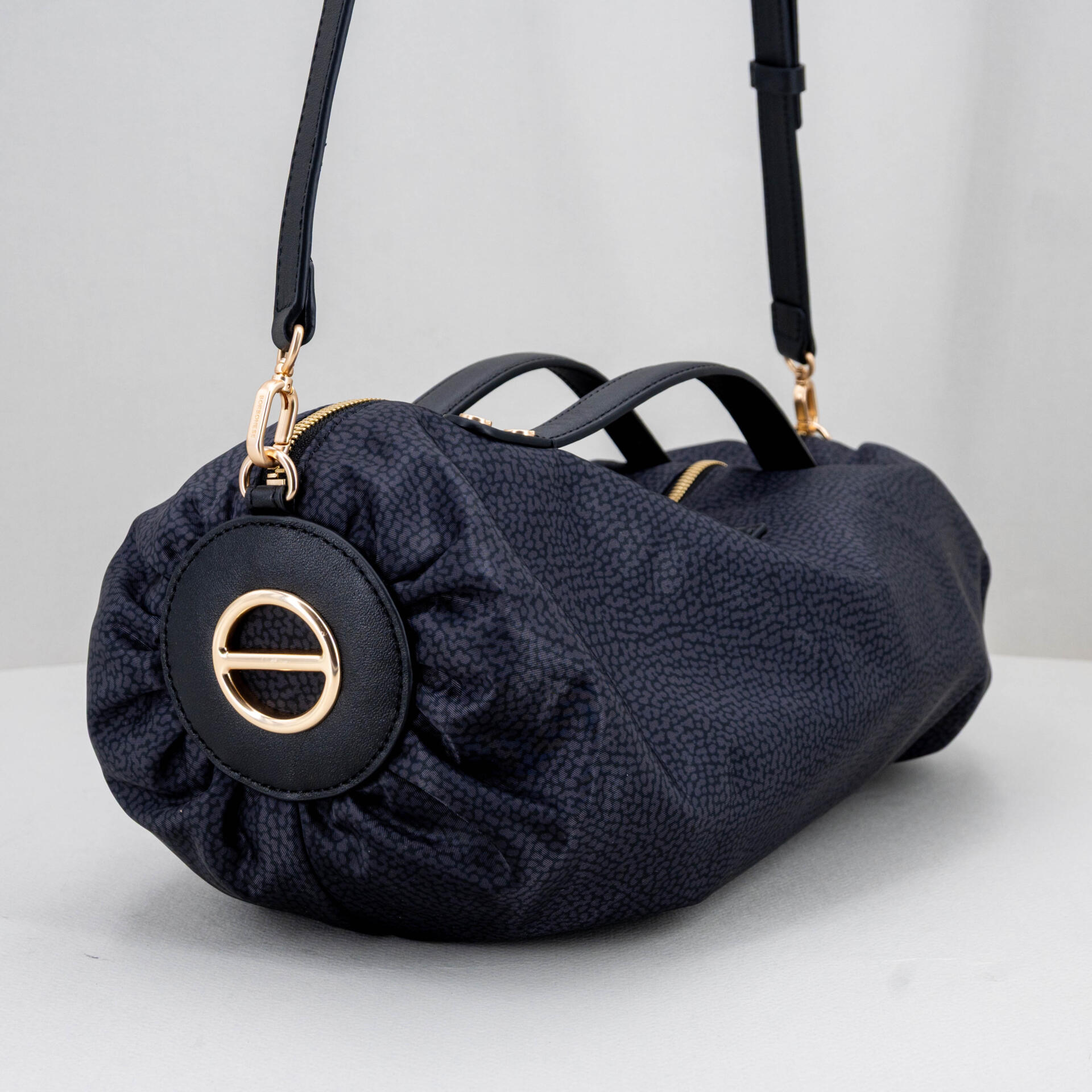 borsa bauletto donna colore nero
