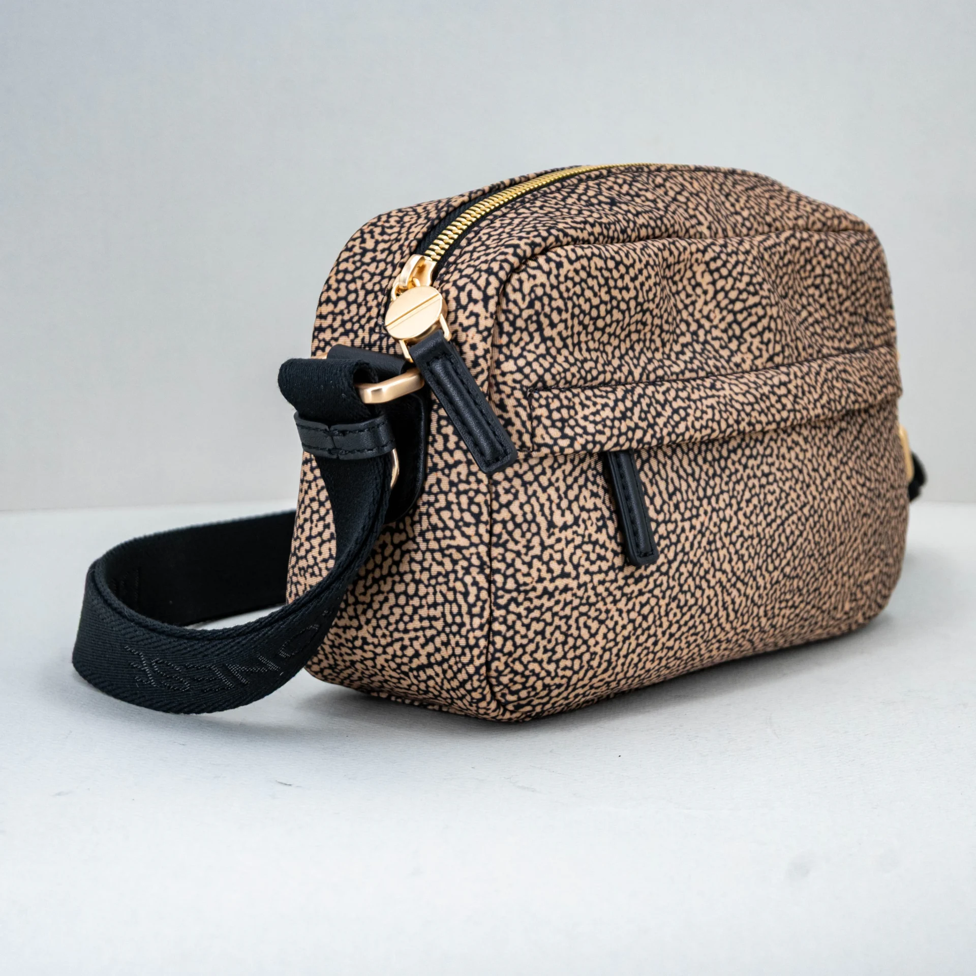 Borbonese camera case op natural con tracolla - immagine 3