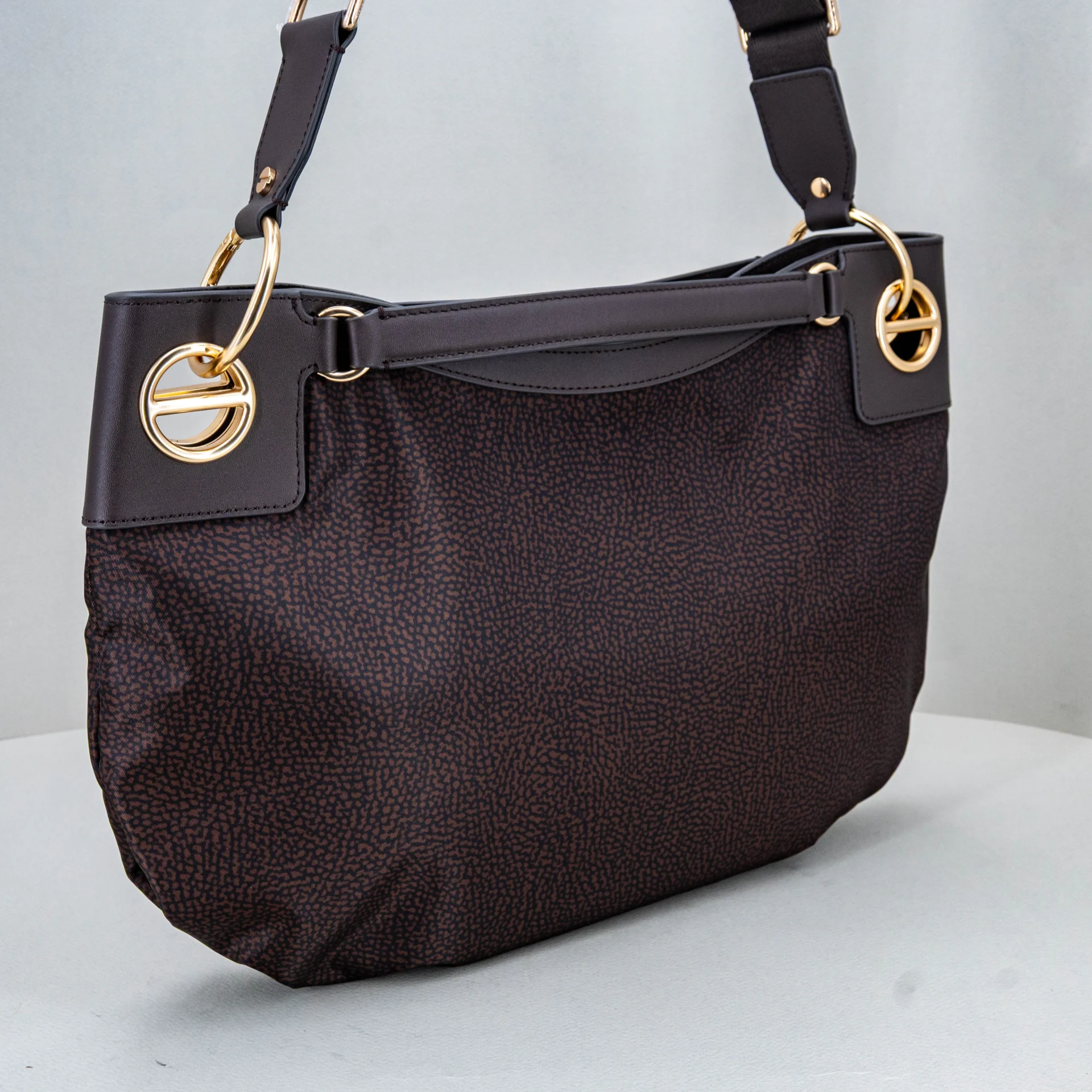 borsa da donna a spalla elegante colore marrone scuro
