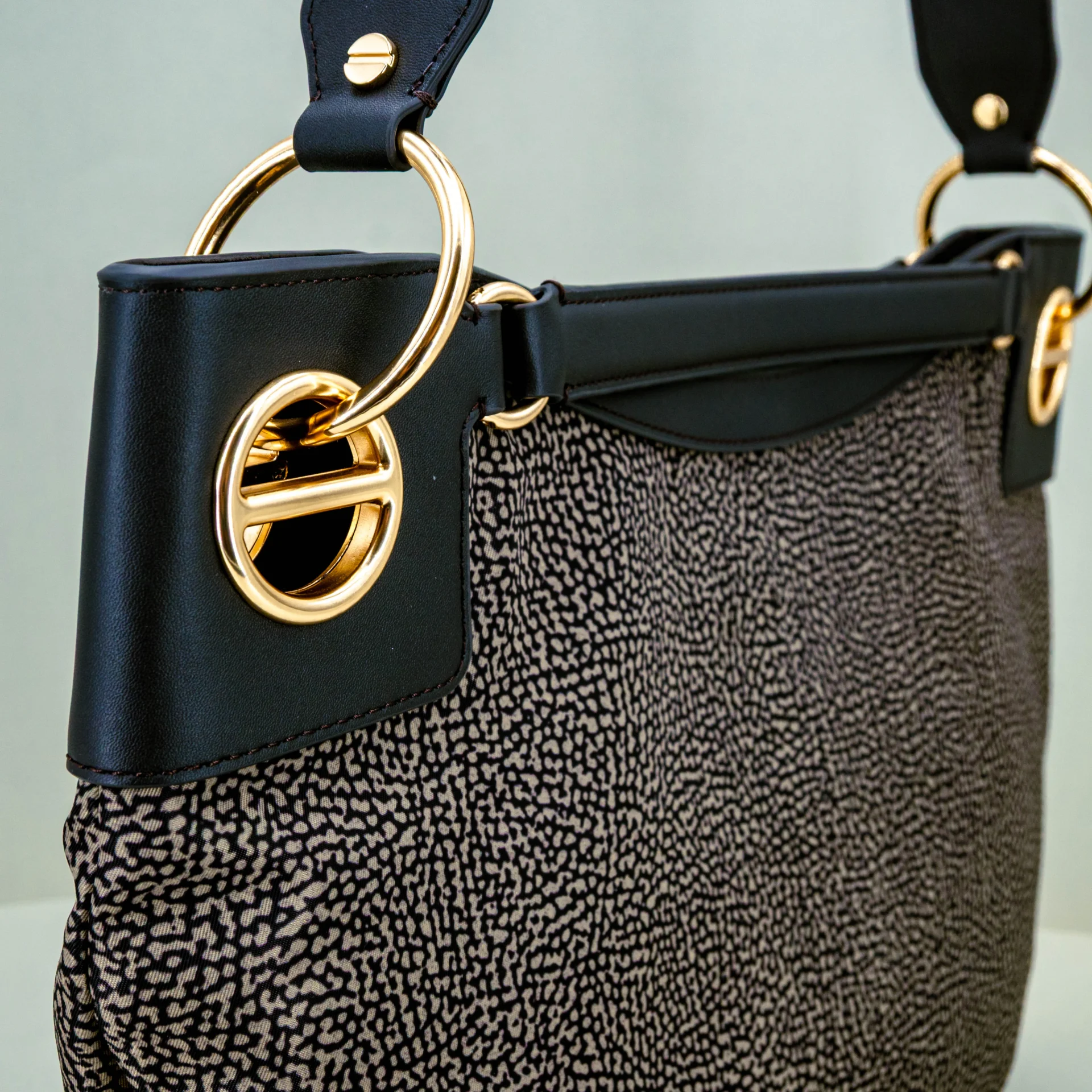 borsa da donna a spalla elegante colore grigio scuro