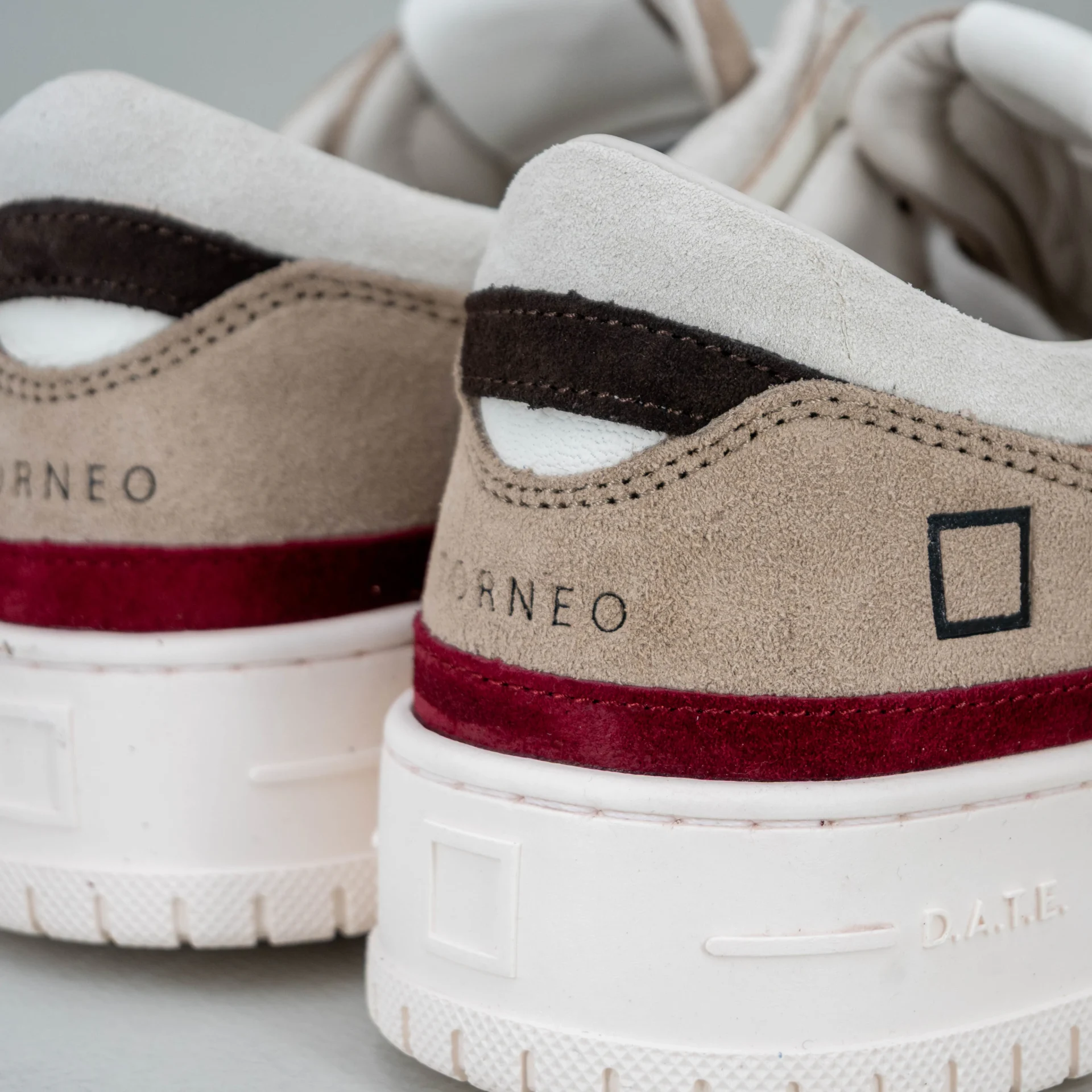 sneaker da uomo in pelle bianca