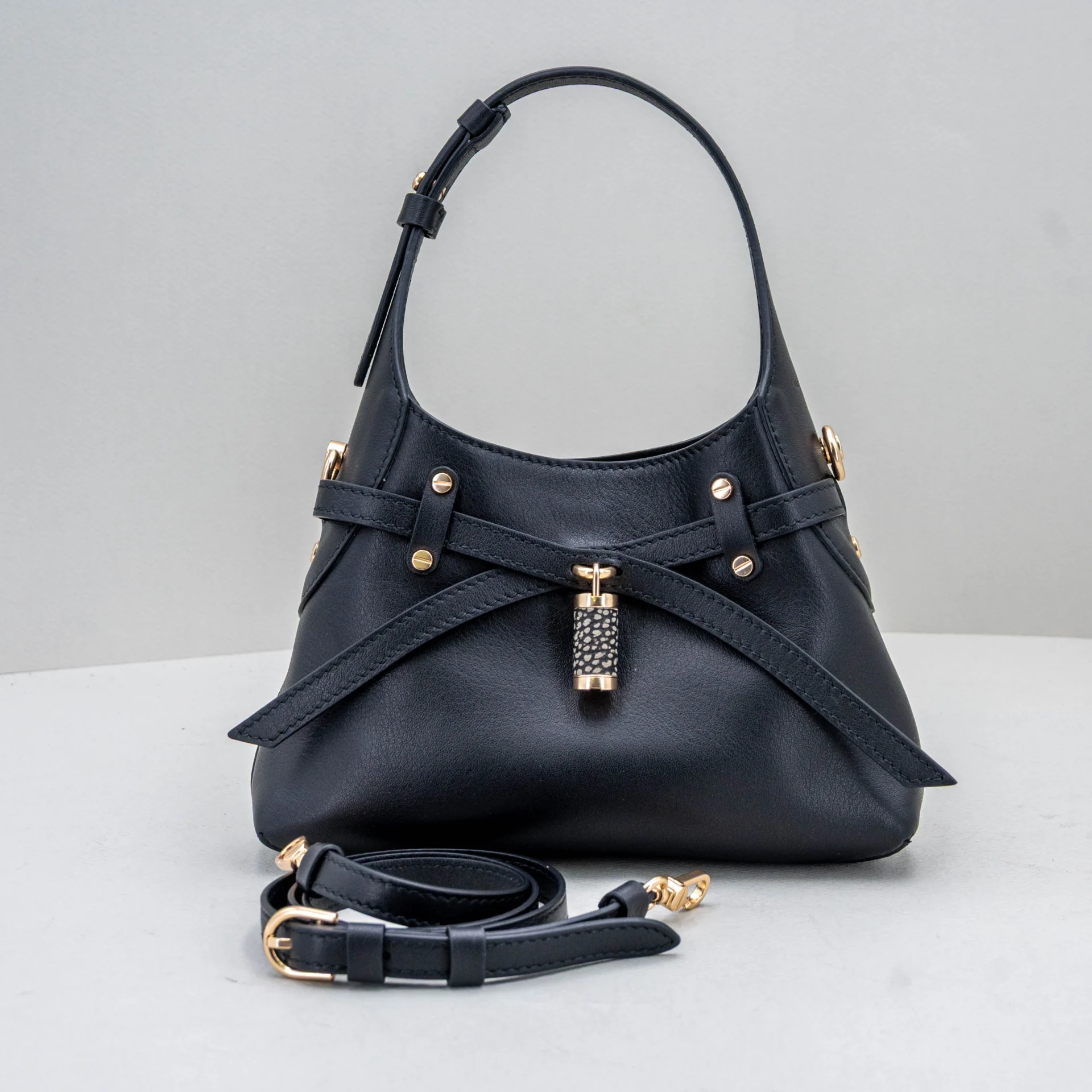 borsa donna piccola in pelle nera Borbonese