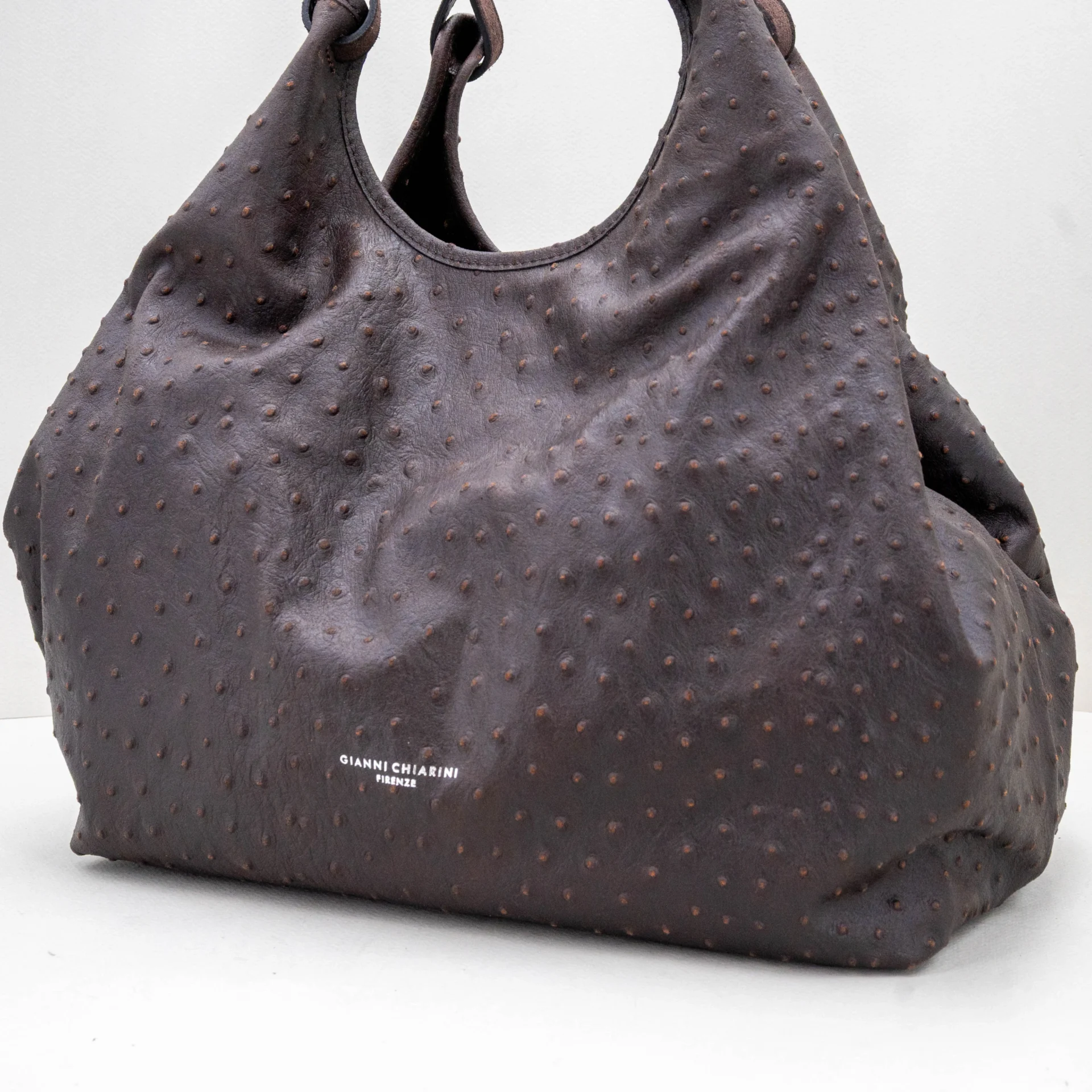 Borsa da donna a mano grande in pelle marrone