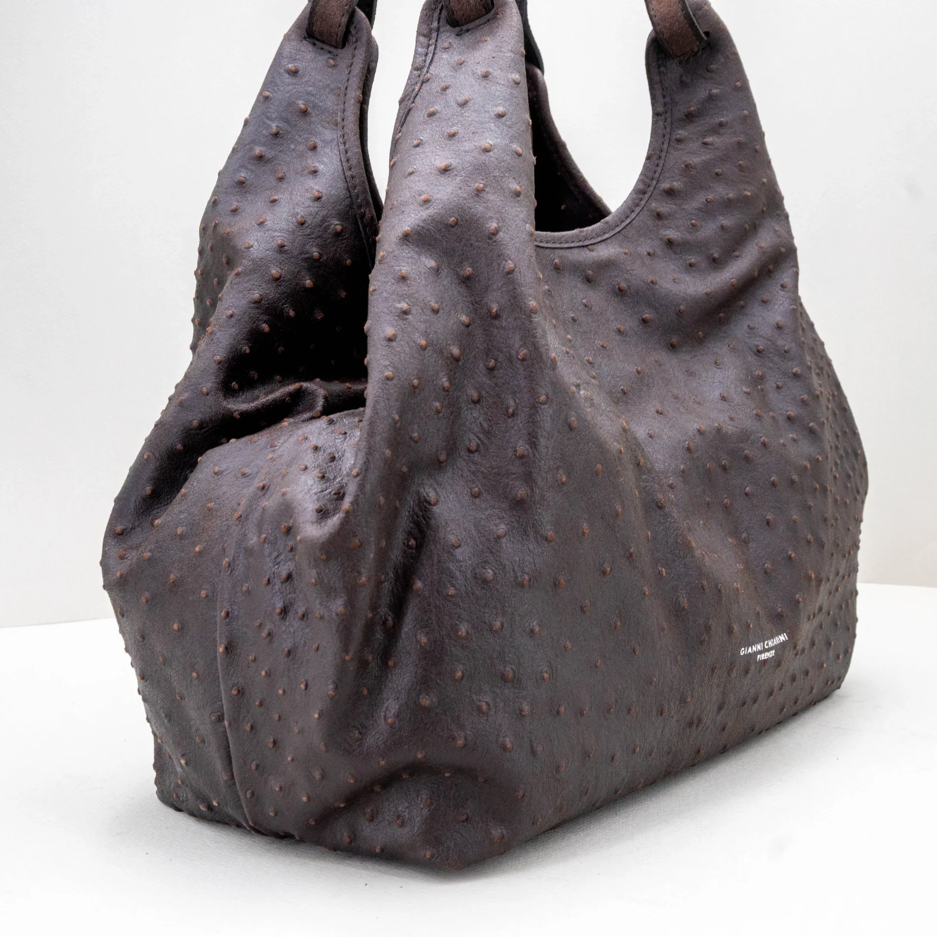 Borsa da donna a mano grande in pelle marrone